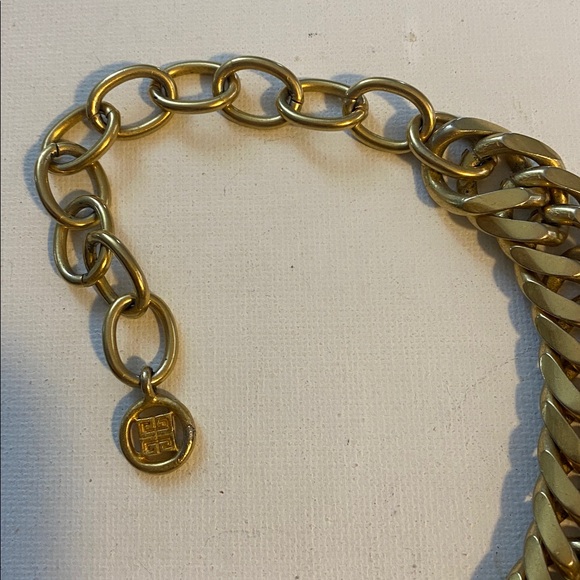 Givenchy vintage Gold Chain Necklace - Picture 5 of 6
